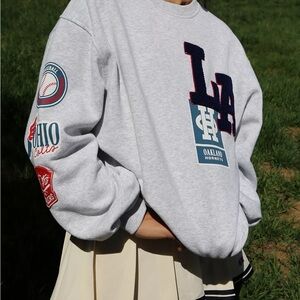 LA Patch Crew Neck Sweatshirt